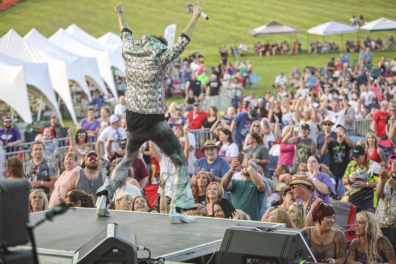 A Day in the Life of Spyglass Winery Concerts: Valley backyard party packs in 3,000 screaming fans